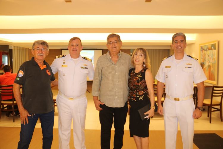 Jantar de despedida no Restaurante Labareda do Iate Clube de Teresina