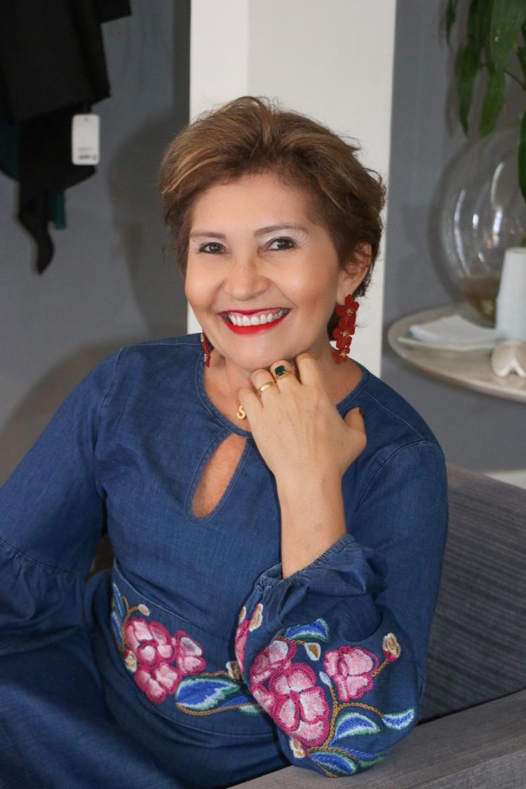 Salete Araújo com seu site e redes sociais conquistou Fortaleza