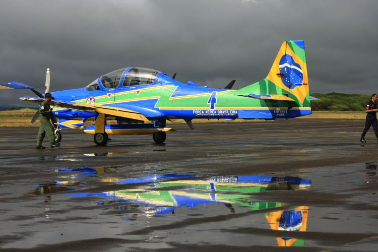 Olhem o azul do céu de Teresina nesta sexta-feira à tarde