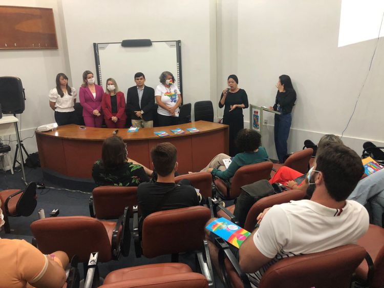 Reunião pela Semana do Orgulho de Ser 