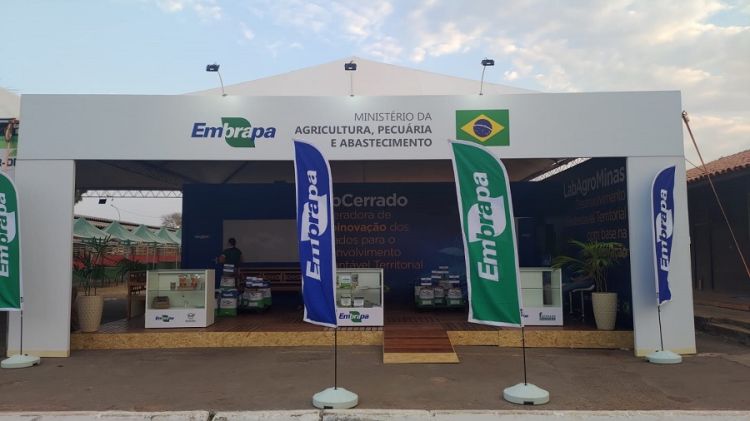 O pesquisador da Embrapa Cerrados João Paulo Guimarães apresentou um trabalho feito pela Embrapa e pela UNB