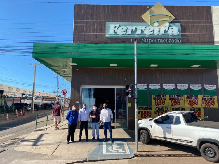 Ferreira Supermercados: mais presença para o consumidor teresinense, no bairro Cristo Rei