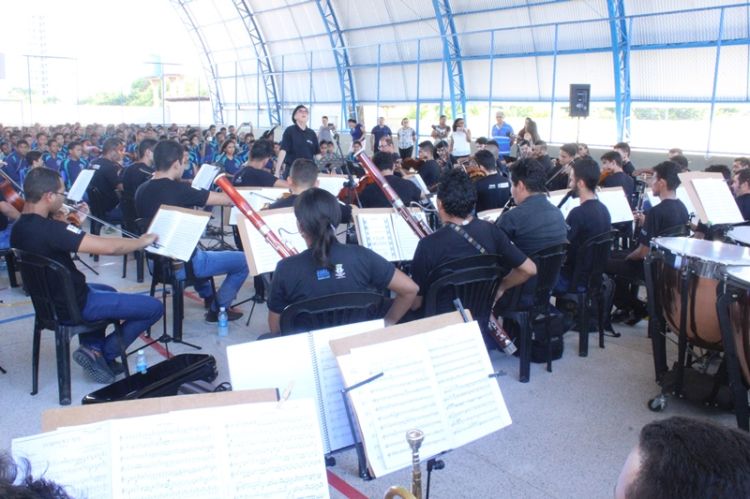 Orquestra Sinfônica de Teresina nas unidades de ensino da Rede Municipal de Teresina aproxima a arte dos alunos