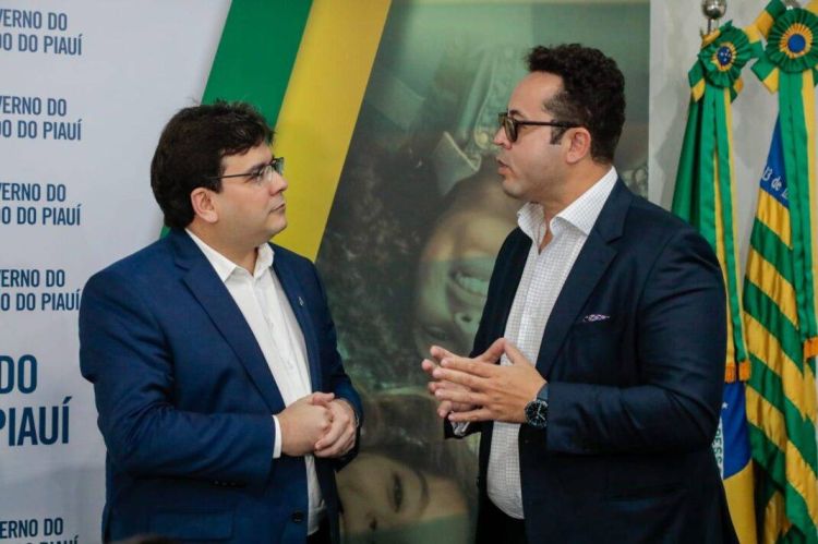 Governador Rafael Fonteles com o empresário Rodolpho Santos, líder do consórcio SBPB