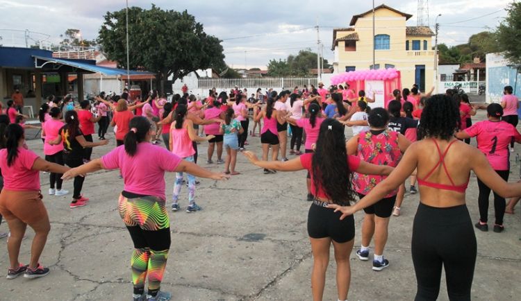 Aulão com dança, em Pedro II