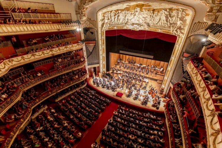 Theatro Municipal de São Paulo é um equipamento da Prefeitura da Cidade de São Paulo Theatro Municipal de São Paulo é um equipamento da Prefeitura da Cidade de São Paulo