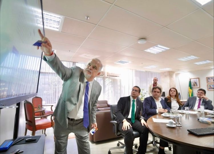 Fortalecendo o Piauí a partir de Brasília Fortalecendo o Piauí a partir de Brasília