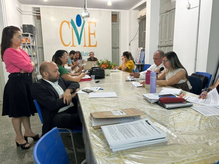 A próxima reunião está prevista para 25 de novembro de 2025 A próxima reunião está prevista para 25 de novembro de 2025