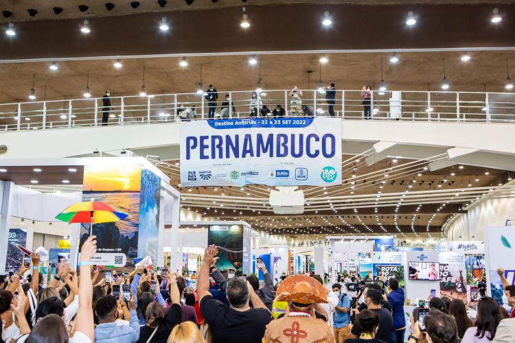 Promovido pela Associação Brasileira de Agências de Viagens (Abav), o evento é de entrada gratuita para o trade turístico Promovido pela Associação Brasileira de Agências de Viagens (Abav), o evento é de entrada gratuita para o trade turístico